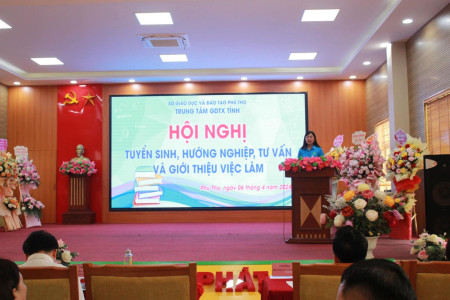 Tư vấn hướng nghiệp học sinh, lựa chọn cơ hội tương lai